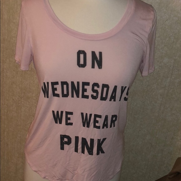 💗Host Pick💋Mean Girls size xs - Picture 4 of 5